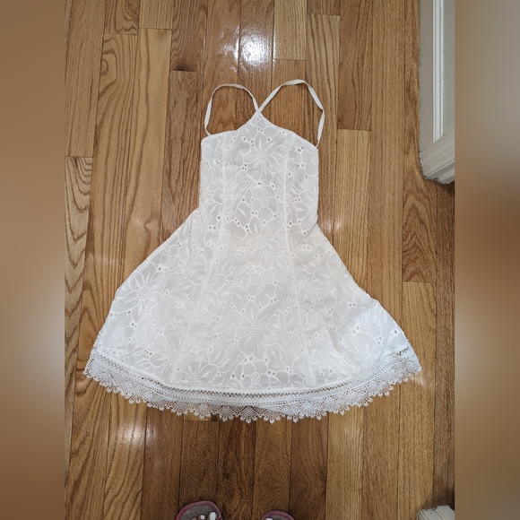 11. NWT WAIMARI BROMELIA MINI DRESS IN WHITE - Picture 5 of 5